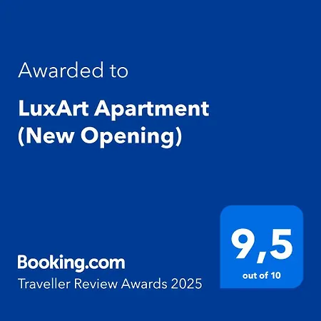 Апартаменты Luxart *
